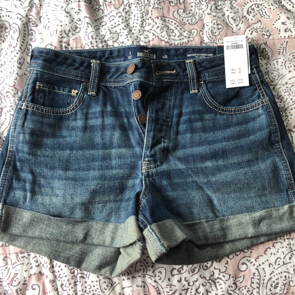 Hollister jean shorts